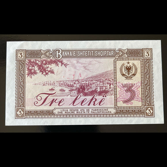 Albania 1976 3 Leke UNC Specimen